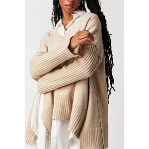 FREE PEOPLE NWT Long Sleeve Oversized V-Neck Orion A-Line Tunic Sweater